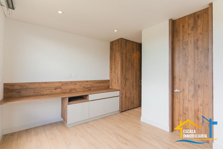 Casa de 4 alcobas en venta en Rozo, Cota, 194 m² · foto 17 de 24