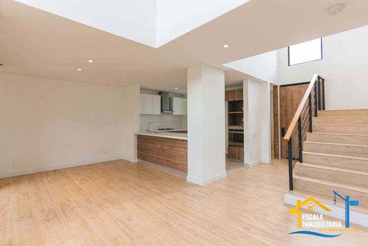 Casa de 4 alcobas en venta en Rozo, Cota, 194 m² · foto 23 de 24