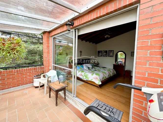 Casa de 4 alcobas en venta en Bosques De Zuñiga, Medellín, 400 m² · foto 10 de 20