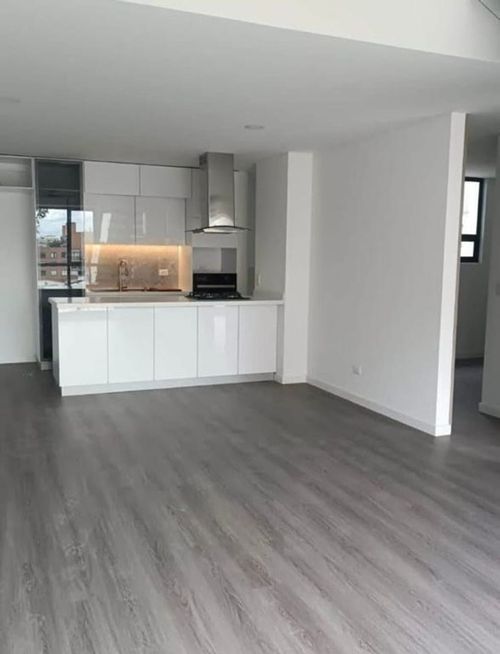 Apartamento de 3 alcobas en venta en La Floresta, Bogotá, 72 m² · foto 8 de 10