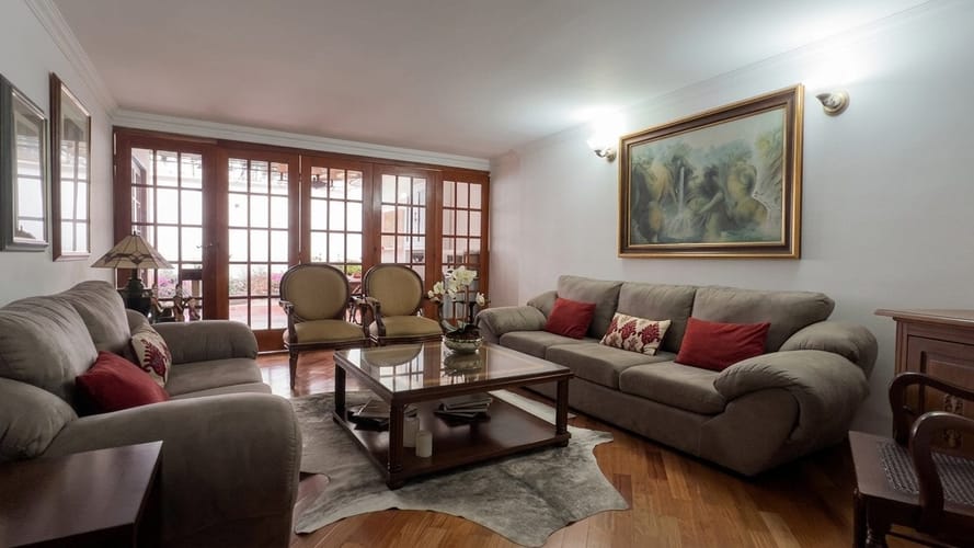Casa de 3 alcobas en venta en Villa Magdala, Bogotá, 263 m² · foto 7 de 24
