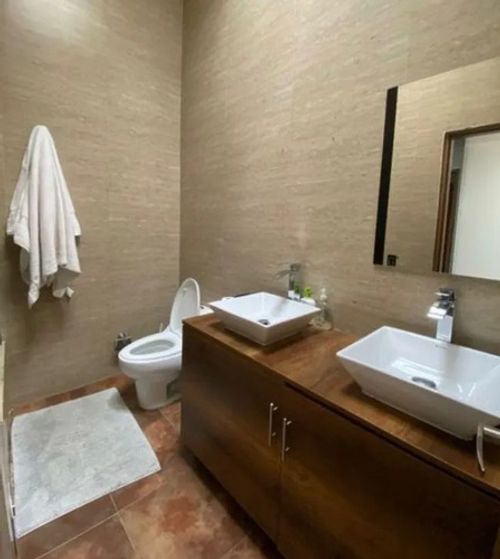Casa en venta en Santa Barbara, Bogotá · foto 10 de 12