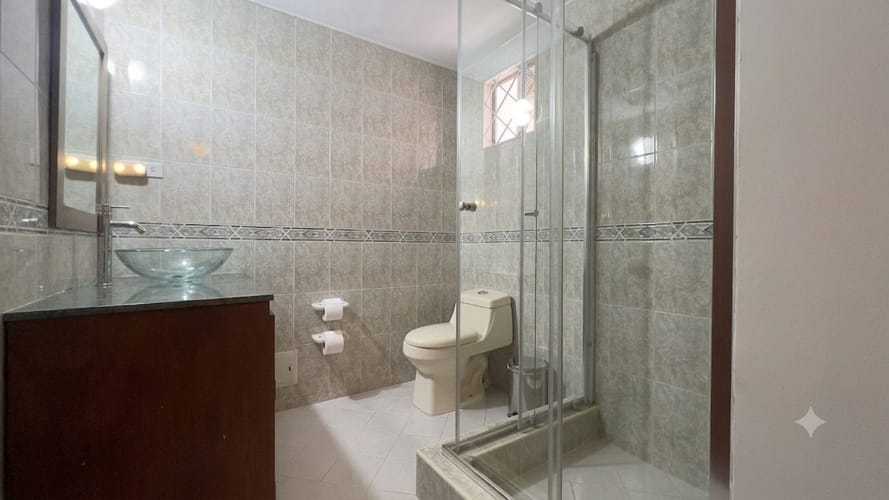 Casa de 3 alcobas en venta en Villa Magdala, Bogotá, 263 m² · foto 20 de 24