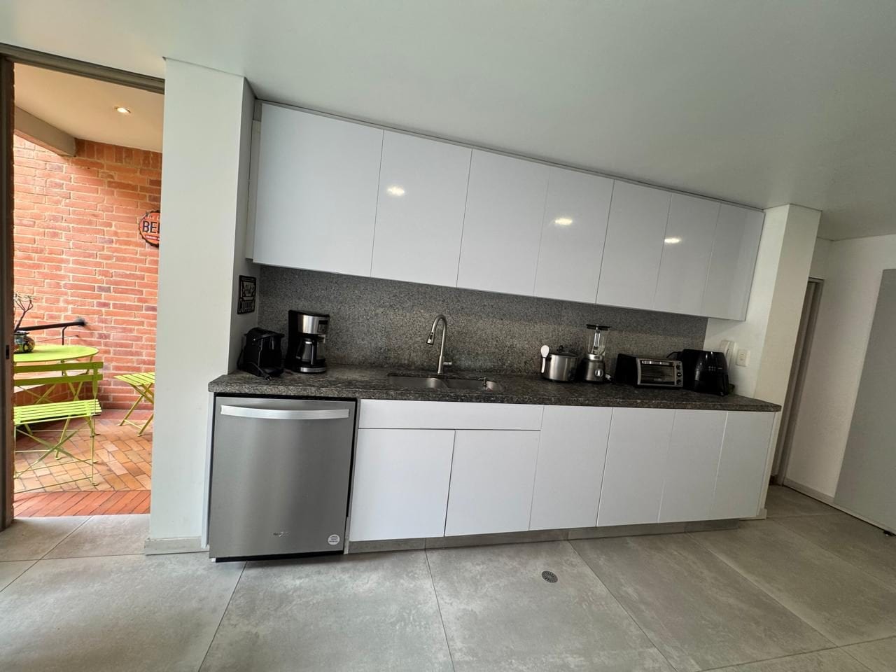 Apartamento en venta en Los Rosales, Bogotá · foto 10 de 24