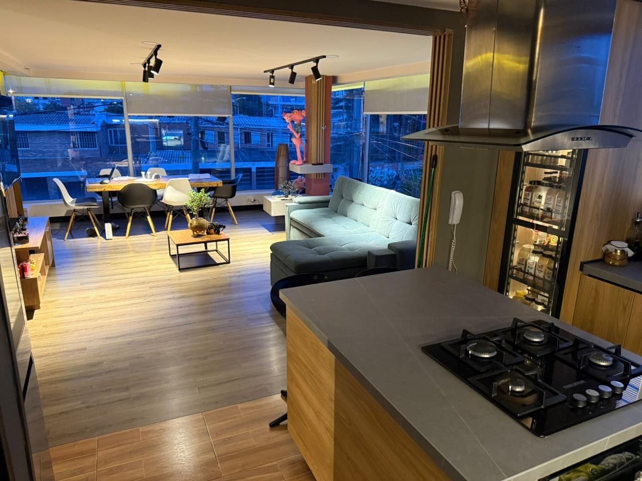 Apartamento en venta en Las Villas, Bogotá · foto 2 de 24