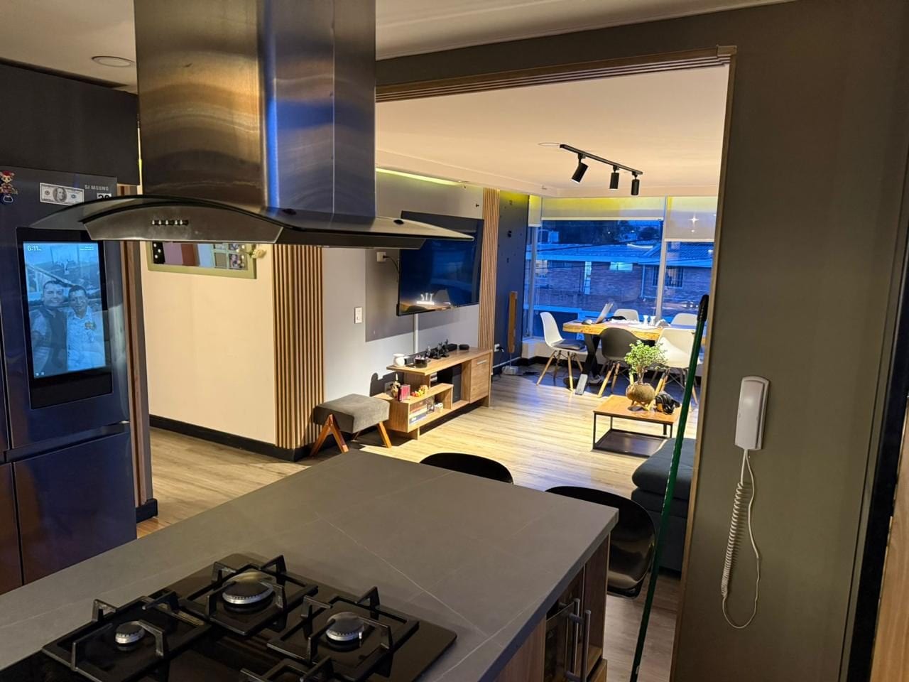 Apartamento en venta en Las Villas, Bogotá · foto 3 de 24
