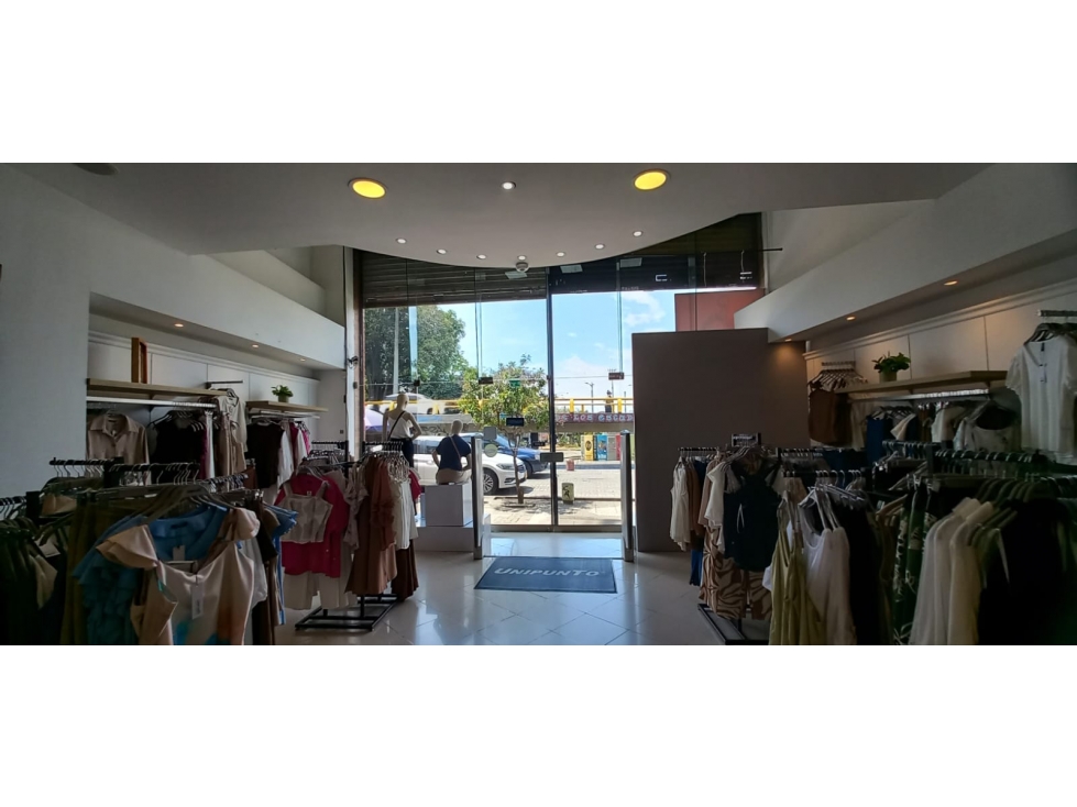 Edificio en venta en Los Libertadores, Cali, 577 m² · foto 4 de 17