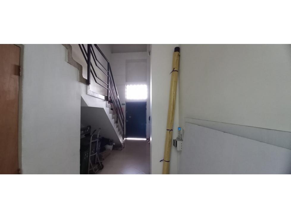 Edificio en venta en Los Libertadores, Cali, 577 m² · foto 6 de 17