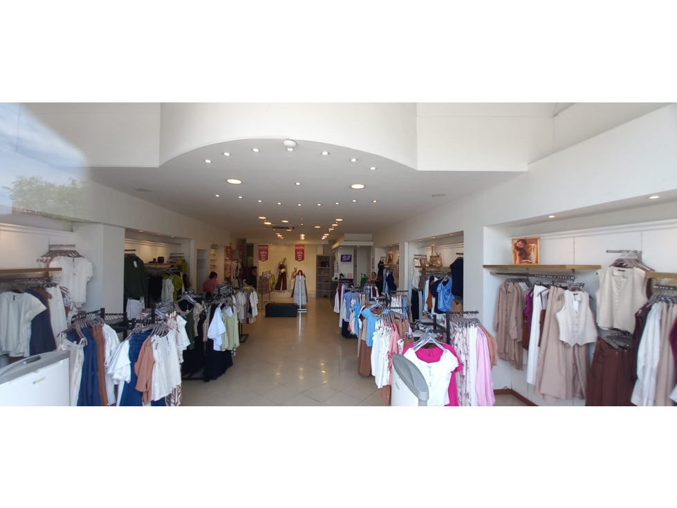 Edificio en venta en Los Libertadores, Cali, 577 m² · foto 8 de 17