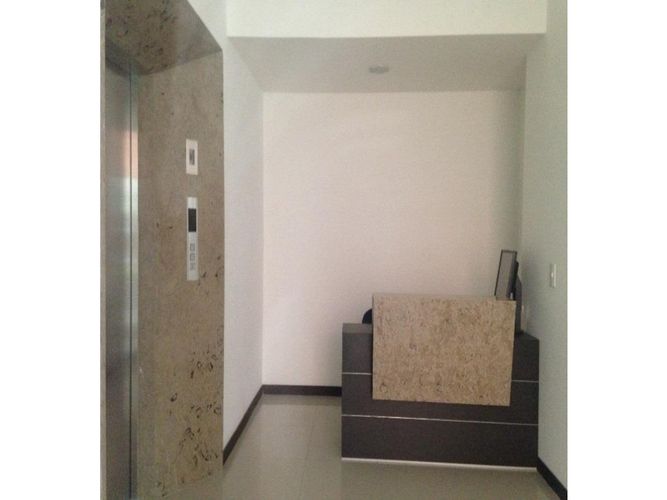Edificio en venta en Acopi, Yumbo, 903 m² · foto 7 de 19