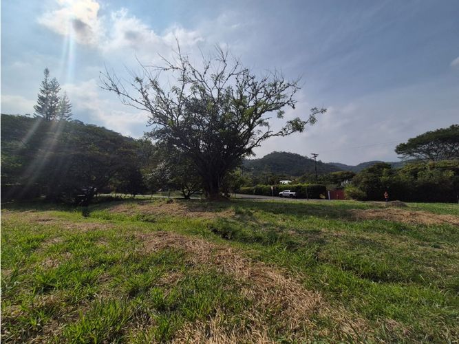 Lote en venta en Pance, Cali, 1902 m² · foto 9 de 19