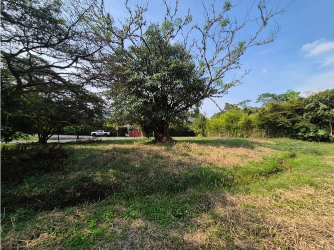 Lote en venta en Pance, Cali, 1902 m² · foto 13 de 19