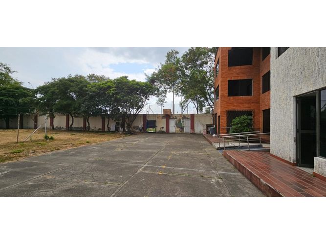 Lote en venta en Alamos, Cali, 757 m² · foto 2 de 24