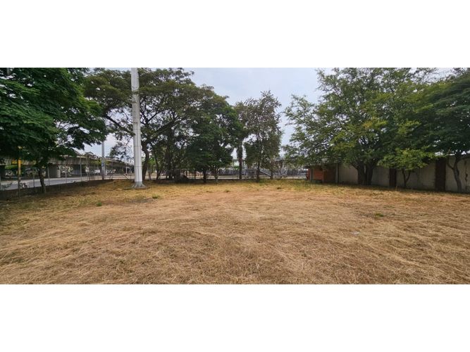 Lote en venta en Alamos, Cali, 757 m² · foto 5 de 24
