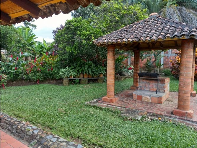 Lote en venta en Pance, Cali, 5956 m² · foto 16 de 19
