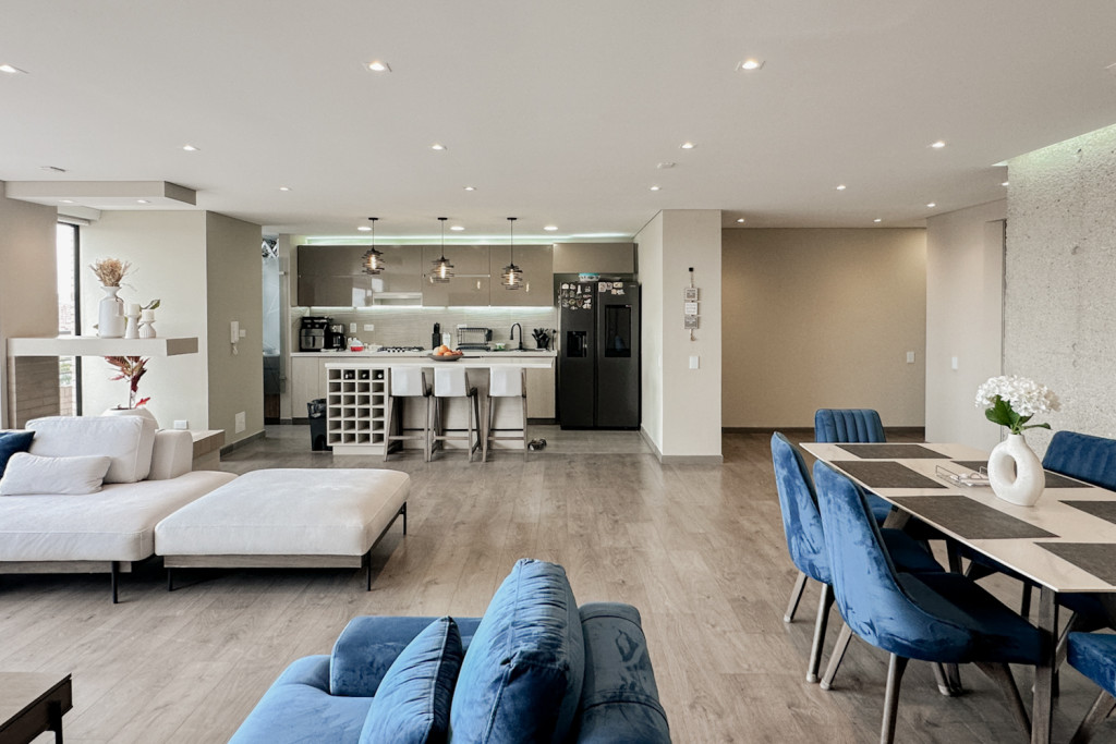 Apartamento en venta en Andes Norte, Bogotá · foto 2 de 21