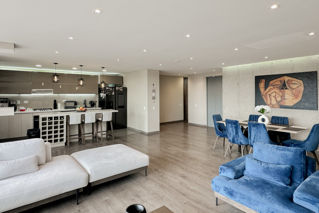 Apartamento en venta en Andes Norte, Bogotá · foto 3 de 21