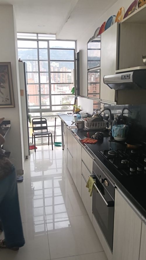 Apartamento de 4 alcobas en venta en Bolarqui, Bucaramanga, 260 m² · foto 8 de 24