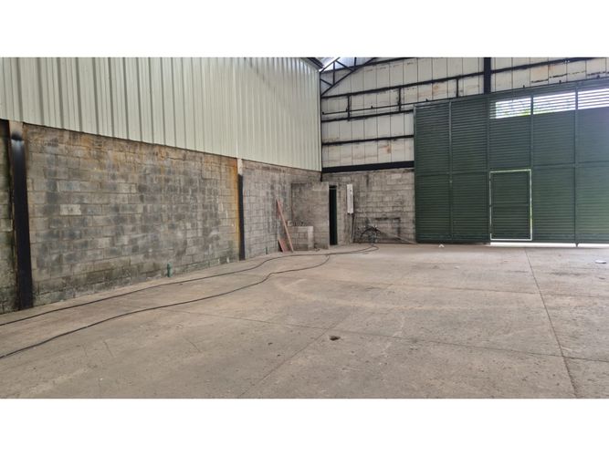 Bodega en arriendo en Arroyohondo, Yumbo, 2500 m² · foto 8 de 10