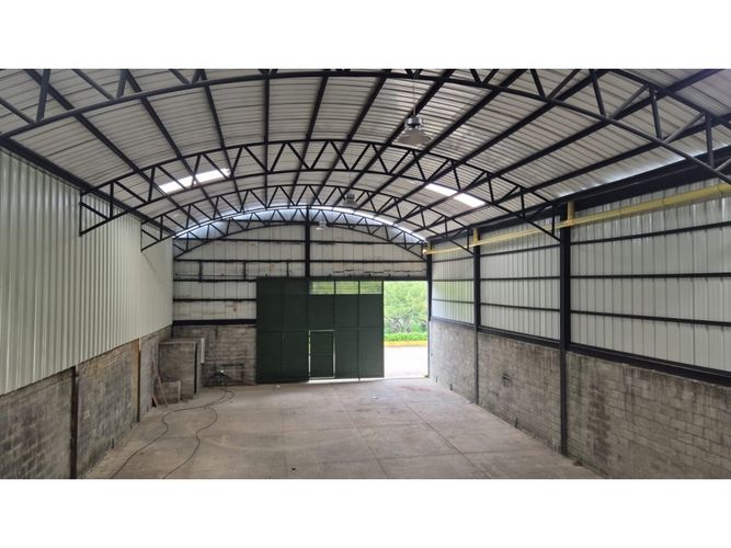 Bodega en arriendo en Arroyohondo, Yumbo, 1500 m² · foto 5 de 10