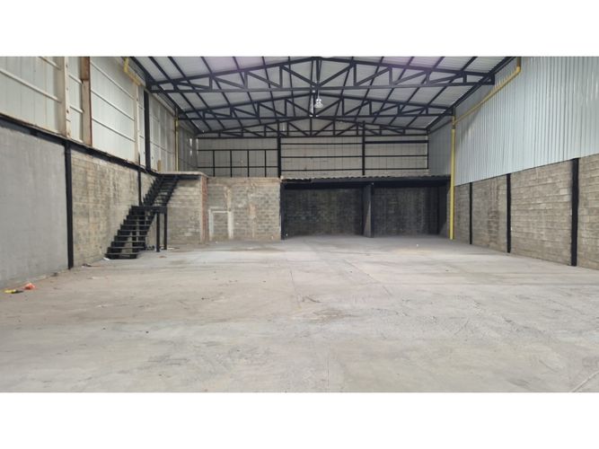 Bodega en arriendo en Arroyohondo, Yumbo, 507 m² · foto 3 de 9