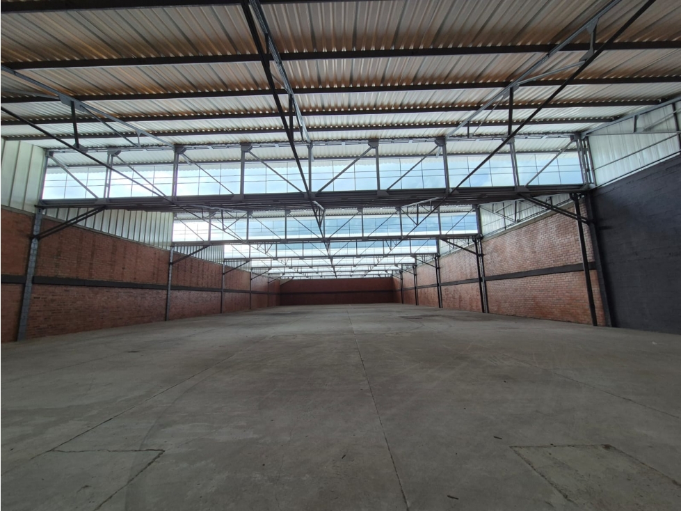 Bodega en arriendo en Llano Grande, Palmira, 1250 m² · foto 6 de 10