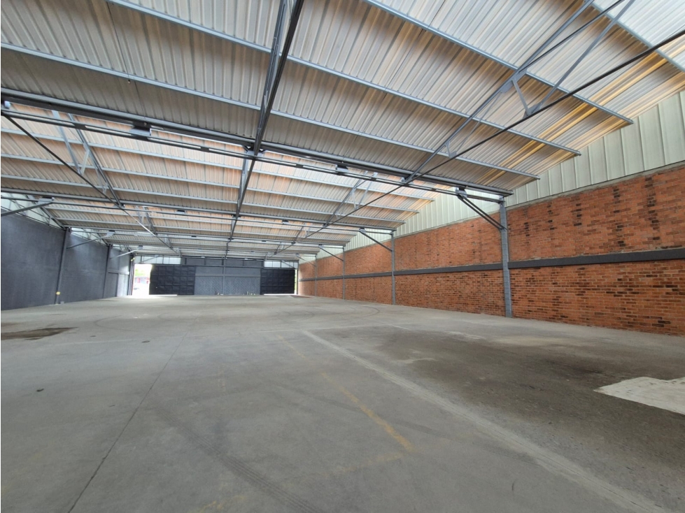 Bodega en arriendo en Llano Grande, Palmira, 1250 m² · foto 9 de 10