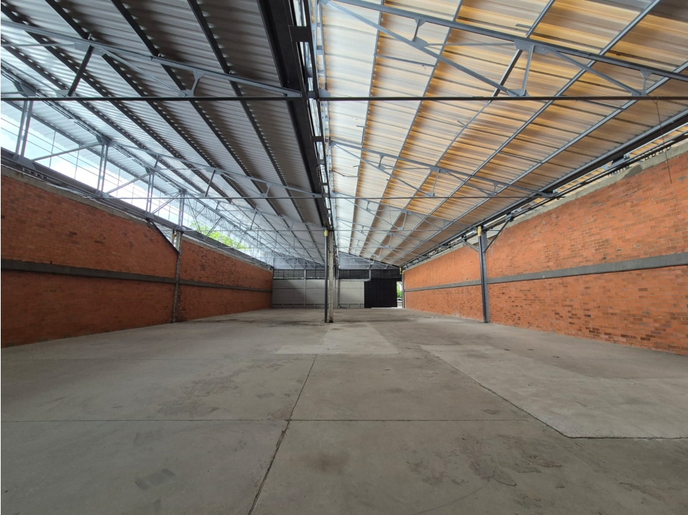 Bodega en arriendo en Llano Grande, Palmira, 1500 m² · foto 6 de 16