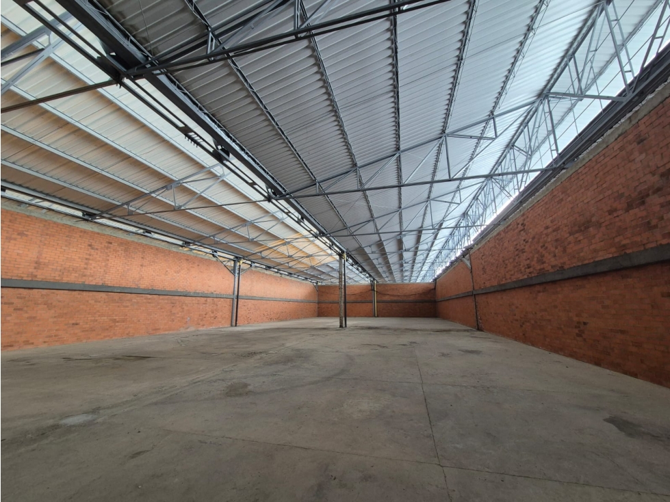 Bodega en arriendo en Bosques De Morelia, Palmira, 2000 m² · foto 18 de 18