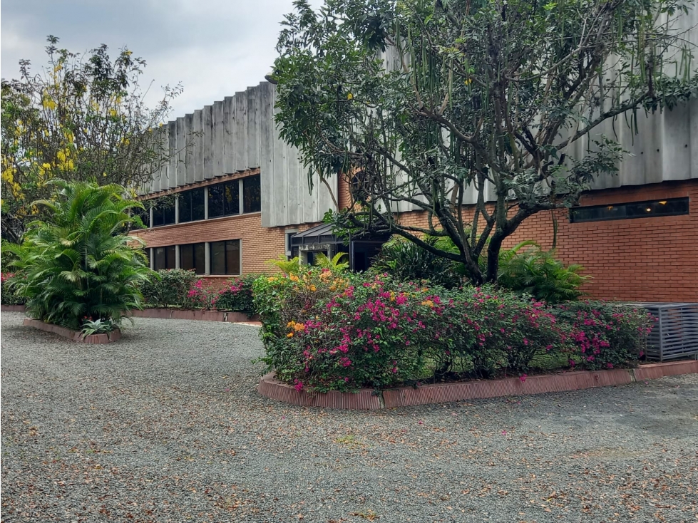 Bodega en venta en Arroyohondo, Yumbo, 3970 m² · foto 2 de 24