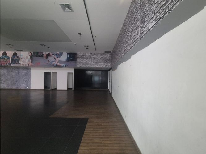 Local en venta en Manzanares, Cali, 260 m² · foto 7 de 18