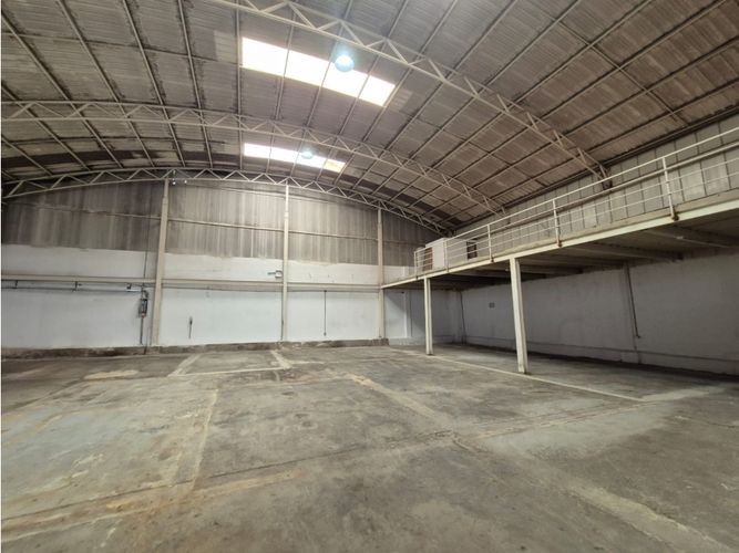 Bodega en arriendo en Arroyohondo, Yumbo, 570 m² · foto 5 de 12