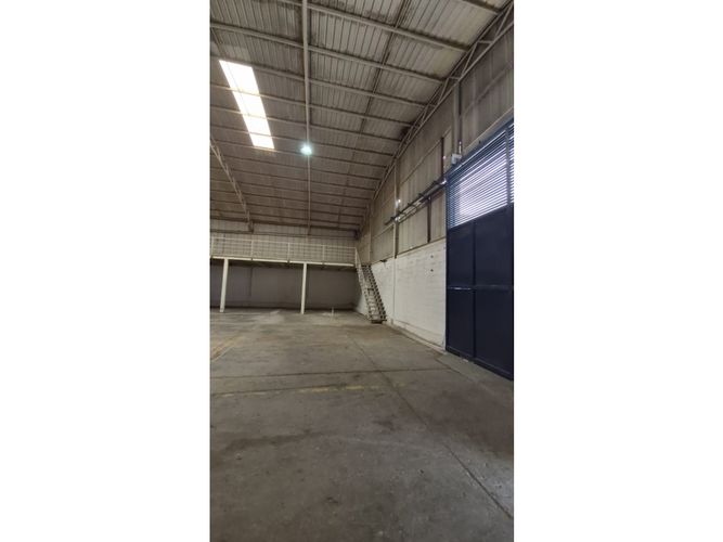 Bodega en arriendo en Arroyohondo, Yumbo, 570 m² · foto 12 de 12