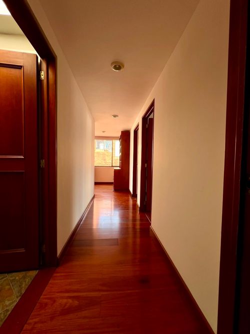 Apartamento en venta en Chico Norte, Bogotá · foto 2 de 24
