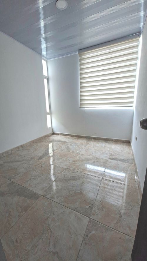 Apartamento de 3 alcobas en venta en Estero, Villavicencio, 72 m² · foto 2 de 24
