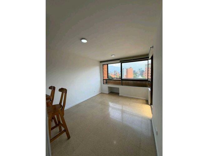 Apartaestudio en venta en Los Pinos, Medellín, 39 m² · foto 7 de 22