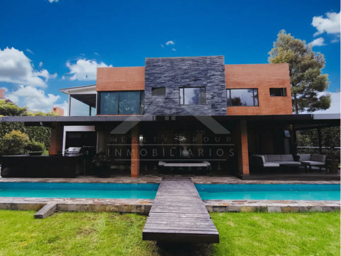 Casa de 5 alcobas en venta en Aposentos, Sopó, 400 m² · foto 10 de 24