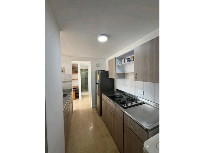 Apartaestudio en venta en Los Pinos, Medellín, 39 m² · foto 12 de 22