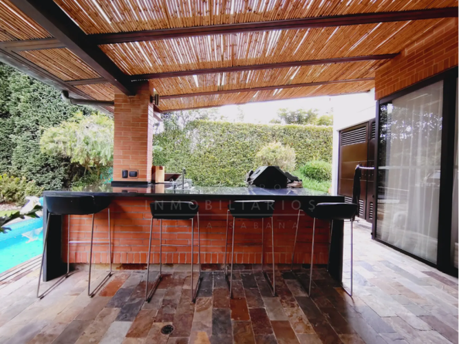 Casa de 5 alcobas en venta en Aposentos, Sopó, 400 m² · foto 14 de 24
