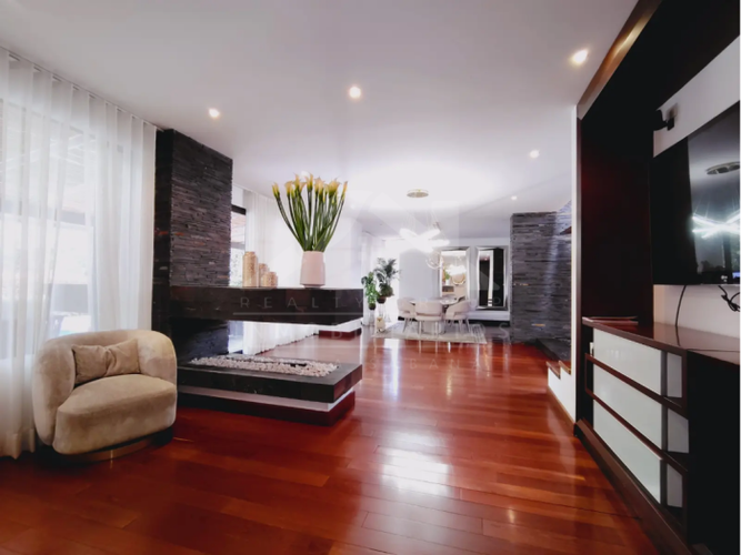 Casa de 5 alcobas en venta en Aposentos, Sopó, 400 m² · foto 15 de 24