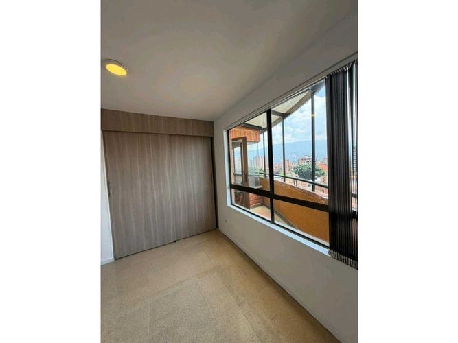 Apartaestudio en venta en Los Pinos, Medellín, 39 m² · foto 19 de 22