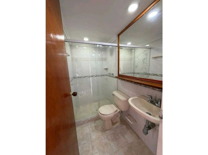 Apartaestudio en venta en Los Pinos, Medellín, 39 m² · foto 21 de 22