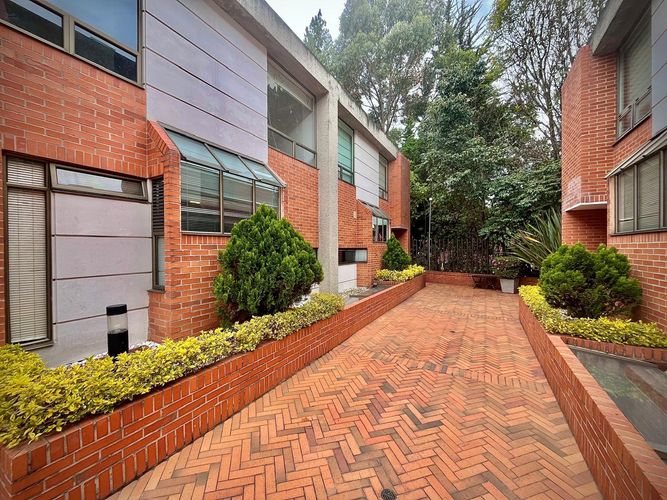 Casa de 3 alcobas en venta en Bosque De Pinos, Bogotá, 213 m² · foto 21 de 24