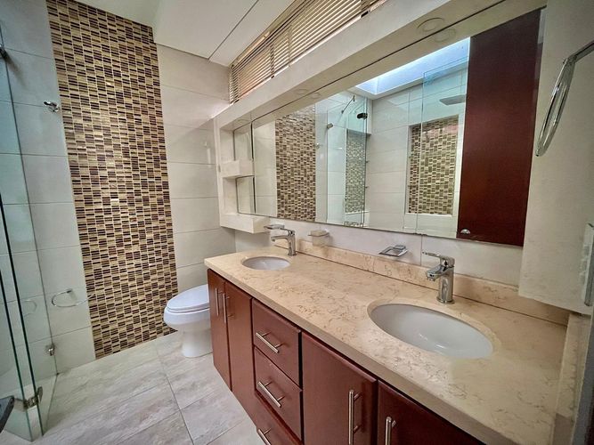 Casa de 3 alcobas en venta en Bosque De Pinos, Bogotá, 213 m² · foto 23 de 24