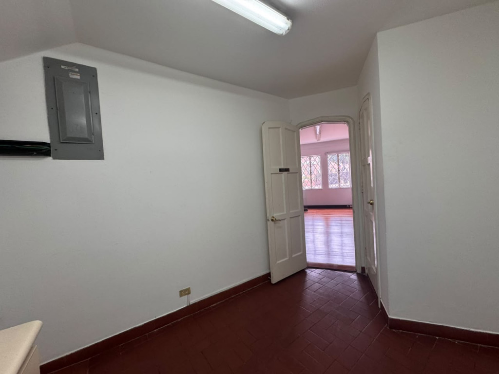 Casa en arriendo en Chapinero Alto, Bogotá · foto 7 de 24