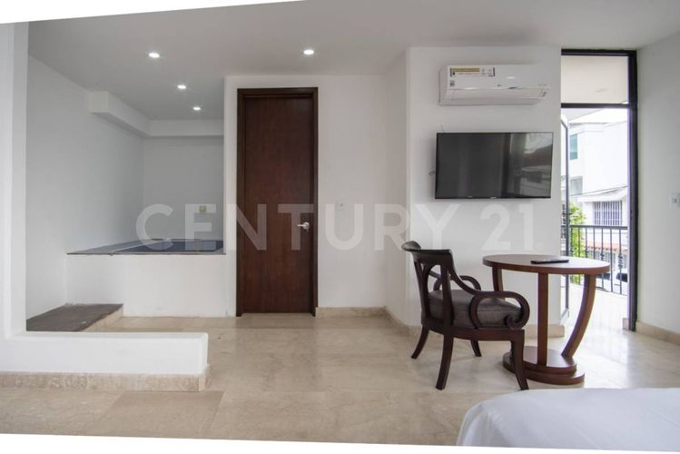 Edificio en arriendo en Fikus, Villavicencio, 1285 m² · foto 2 de 15