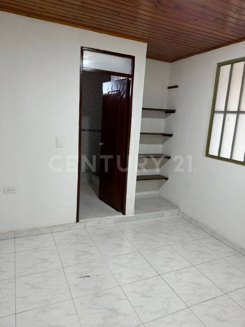 Oficina en arriendo en Maizaro, Villavicencio, 160 m² · foto 2 de 13