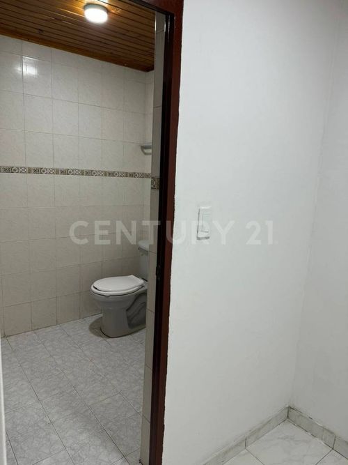 Oficina en arriendo en Maizaro, Villavicencio, 160 m² · foto 6 de 13