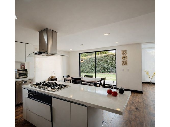 Casa de 4 alcobas en venta en Parcelas, Cota, 270 m² · foto 3 de 16
