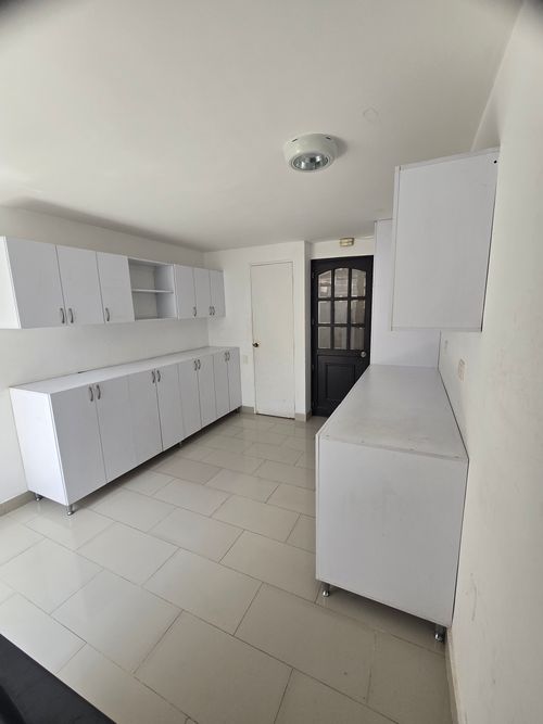 Casa de 3 alcobas en venta en Loma De Los Bernal, Medellín, 152 m² · foto 7 de 20
